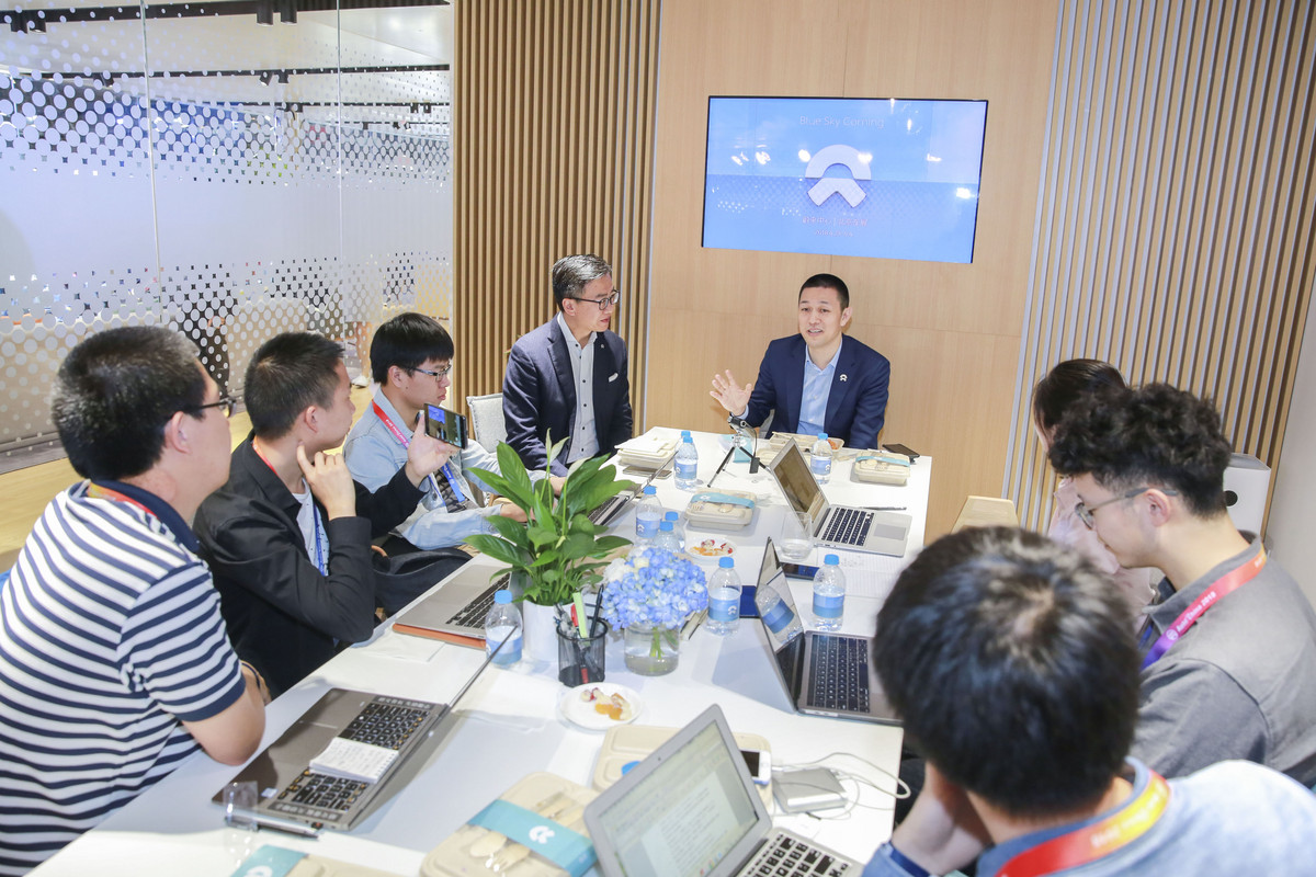 李斌首度披露蔚来上市计划,承认ES8量产延期缩略图 李斌首度披露蔚来上市计划,承认ES8量产延期缩略图